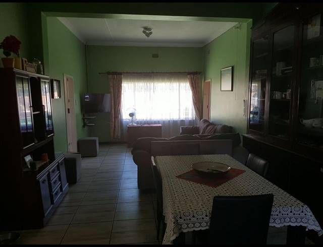 3 BEDROOM HOUSE FOR SALE IN PRIMROSE